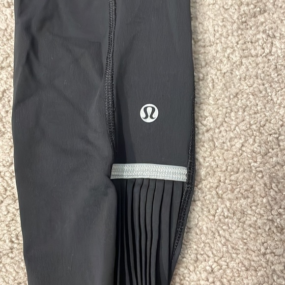 Black lululemon leggings - Picture 2 of 7